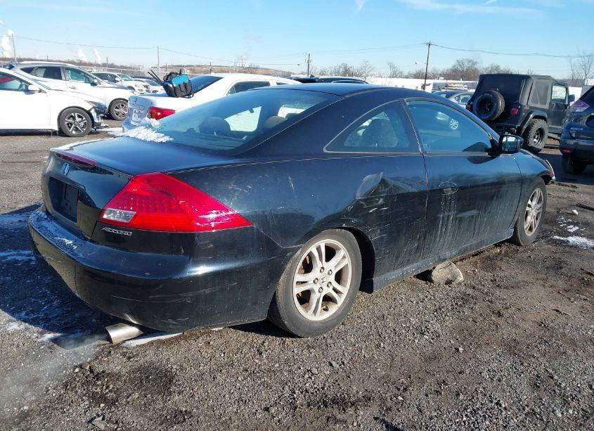 Photo 4 of 2007 Honda Accord 2.4 EX (VIN 1HGCM72767A000305)