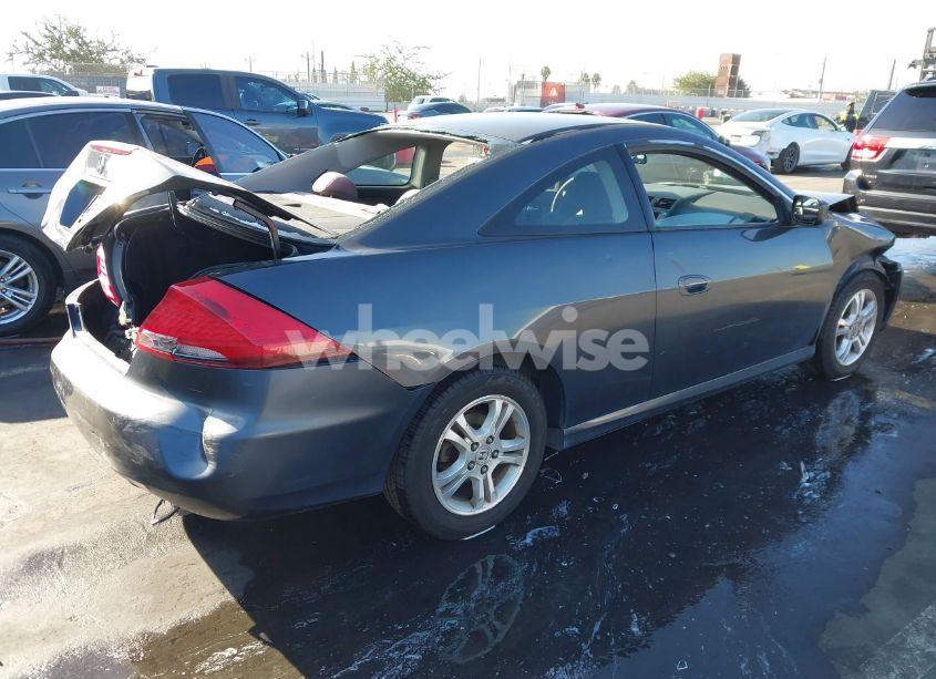 Photo 4 of 2006 Honda Accord 2.4 EX (VIN 1HGCM72796A002547)
