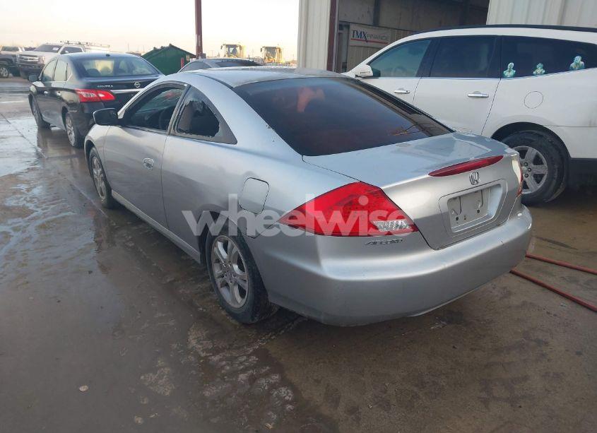 Photo 3 of 2006 Honda Accord 2.4 EX (VIN 1HGCM72796A019493)