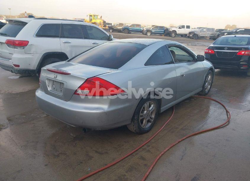 Photo 4 of 2006 Honda Accord 2.4 EX (VIN 1HGCM72796A019493)