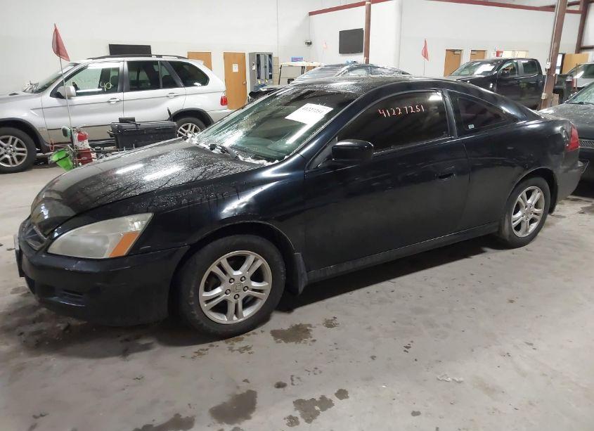 Photo 2 of 2007 Honda Accord 2.4 EX (VIN 1HGCM727X7A011761)