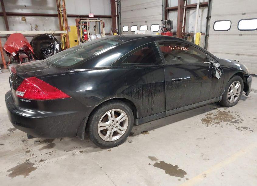 Photo 4 of 2007 Honda Accord 2.4 EX (VIN 1HGCM727X7A011761)