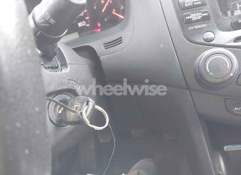 Photo 11 of 2004 Honda Accord 3.0 EX (VIN 1HGCM81604A016641)