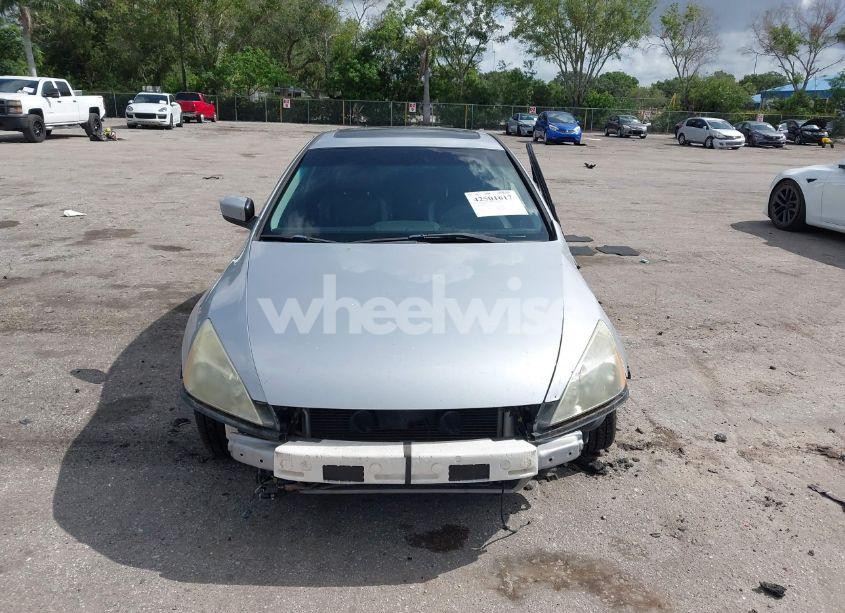 Photo 13 of 2003 Honda Accord 3.0 EX (VIN 1HGCM81693A015602)