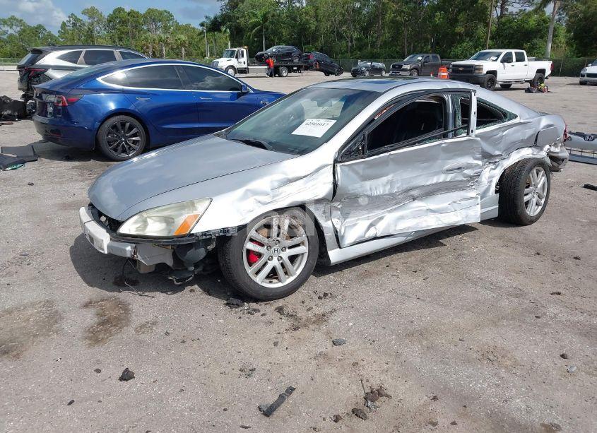 Photo 2 of 2003 Honda Accord 3.0 EX (VIN 1HGCM81693A015602)