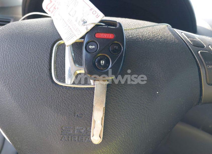 Photo 11 of 2007 Honda Accord 3.0 LX (VIN 1HGCM82287A000090)