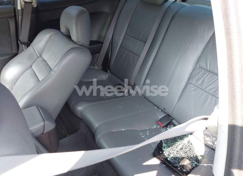 Photo 8 of 2003 Honda Accord 3.0 LX (VIN 1HGCM82293A003428)