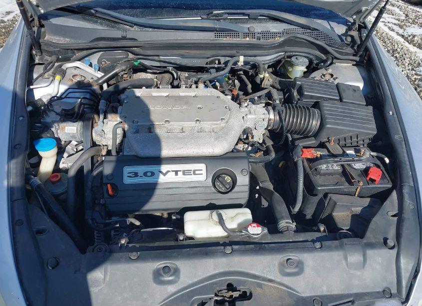 Photo 10 of 2005 Honda Accord 3.0 LX SPECIAL EDITION (VIN 1HGCM82475A015873)