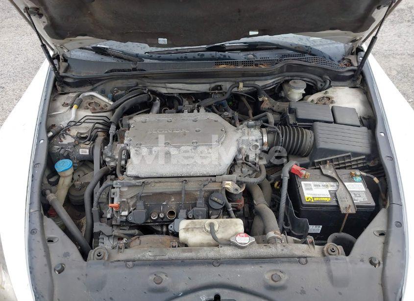 Photo 10 of 2003 Honda Accord 3.0 EX (VIN 1HGCM82613A012272)
