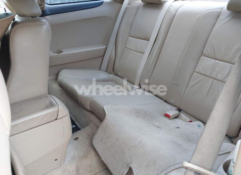 Photo 8 of 2003 Honda Accord 3.0 EX (VIN 1HGCM82613A012272)