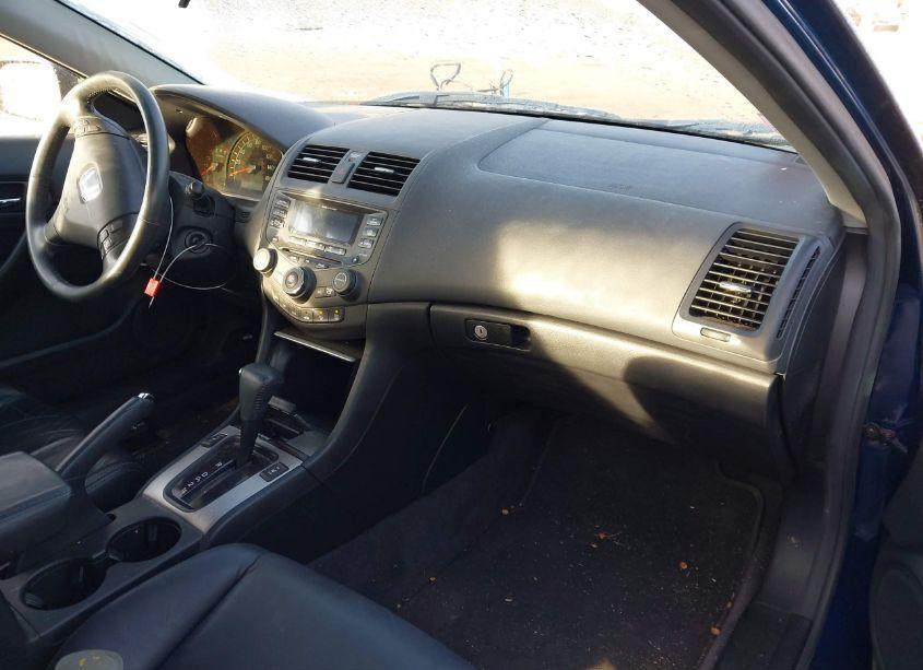 Photo 5 of 2004 Honda Accord 3.0 EX (VIN 1HGCM82614A001497)