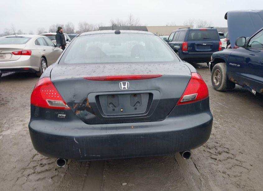 Photo 16 of 2006 Honda Accord 3.0 EX (VIN 1HGCM82616A000322)