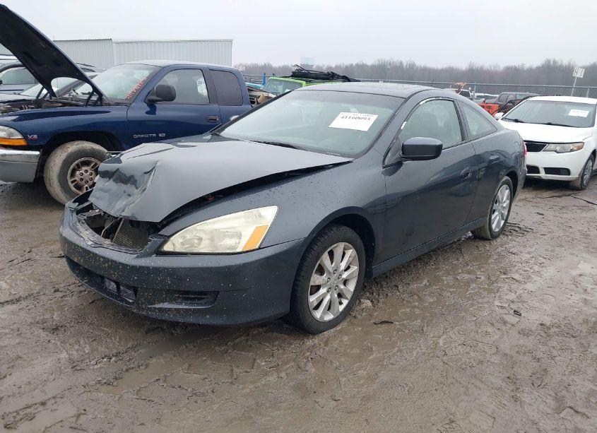 Photo 2 of 2006 Honda Accord 3.0 EX (VIN 1HGCM82616A000322)