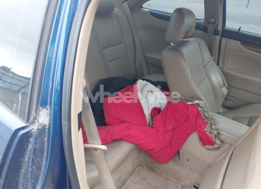 Photo 8 of 2006 Honda Accord 3.0 EX (VIN 1HGCM82636A012584)