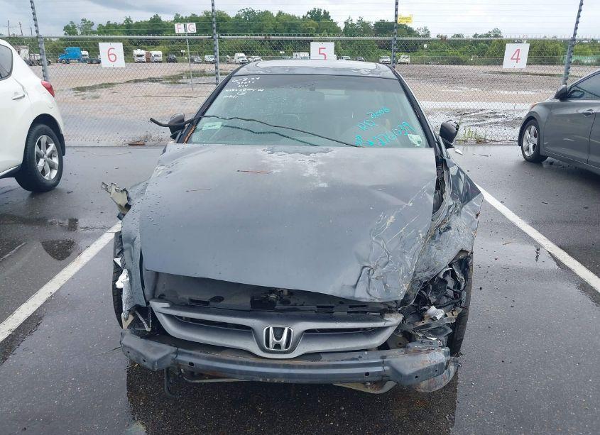 Photo 6 of 2006 Honda Accord 3.0 EX (VIN 1HGCM82636A013346)