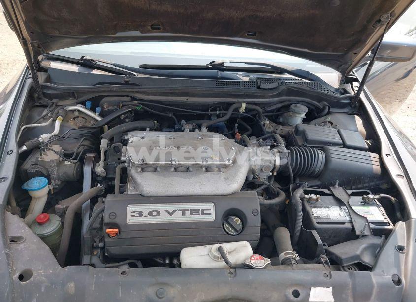 Photo 10 of 2006 Honda Accord 3.0 EX (VIN 1HGCM82646A010388)