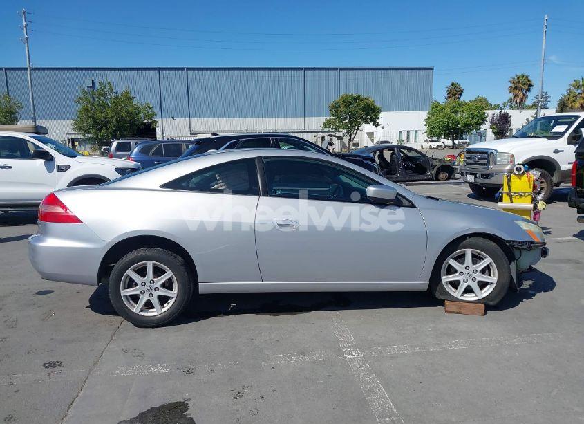 Photo 14 of 2004 Honda Accord CPE EX (VIN 1HGCM82654A005312)