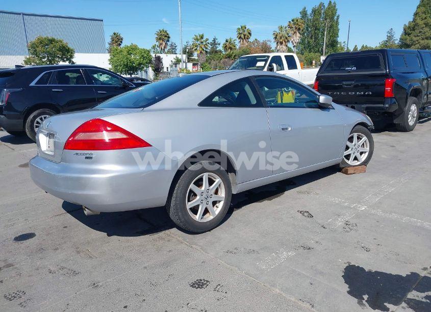 Photo 4 of 2004 Honda Accord CPE EX (VIN 1HGCM82654A005312)