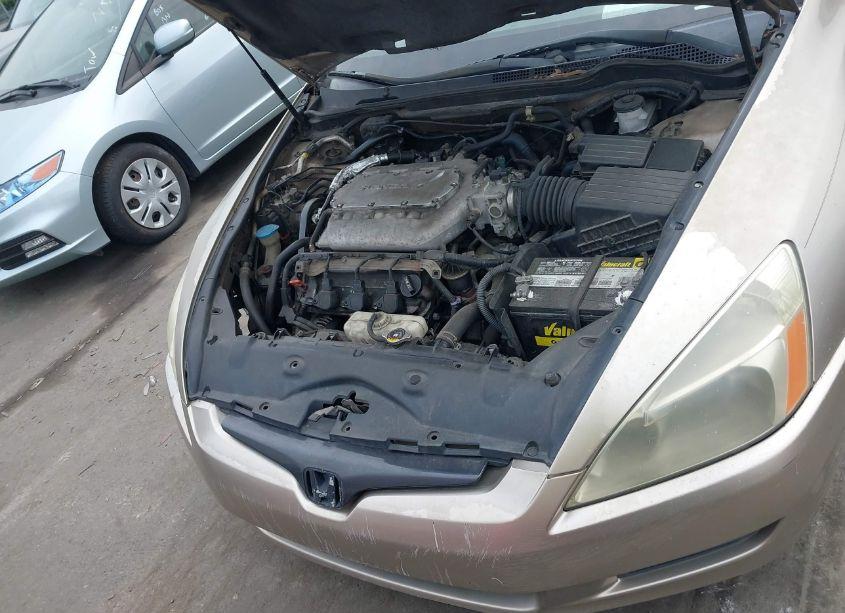 Photo 10 of 2003 Honda Accord 3.0 EX (VIN 1HGCM82663A001140)