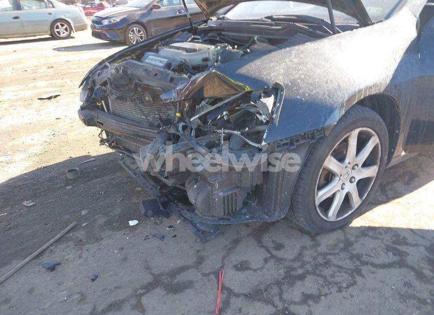 Photo 6 of 2003 Honda Accord 3.0 EX (VIN 1HGCM82663A005978)