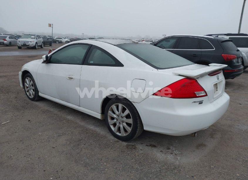 Photo 3 of 2006 Honda Accord 3.0 EX (VIN 1HGCM82666A011767)