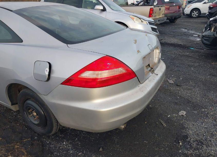 Photo 6 of 2003 Honda Accord CPE EX (VIN 1HGCM82673A024037)