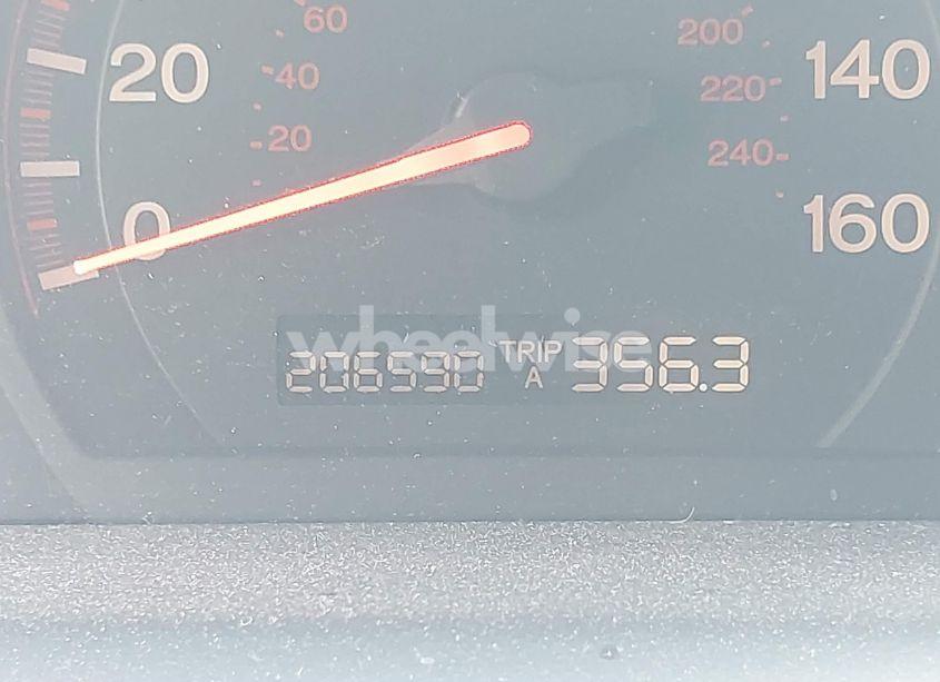 Photo 7 of 2005 Honda Accord 3.0 EX (VIN 1HGCM82675A002347)