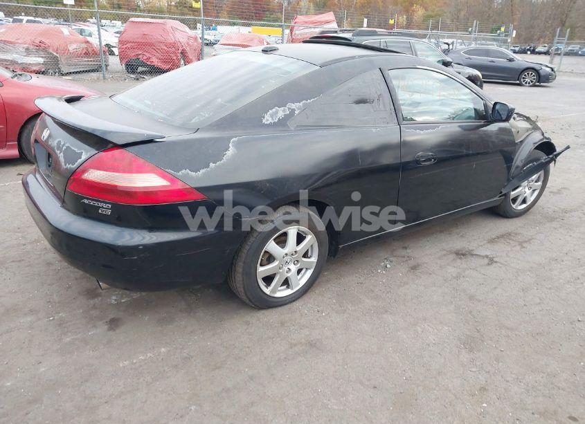 Photo 4 of 2005 Honda Accord 3.0 EX (VIN 1HGCM82675A014742)