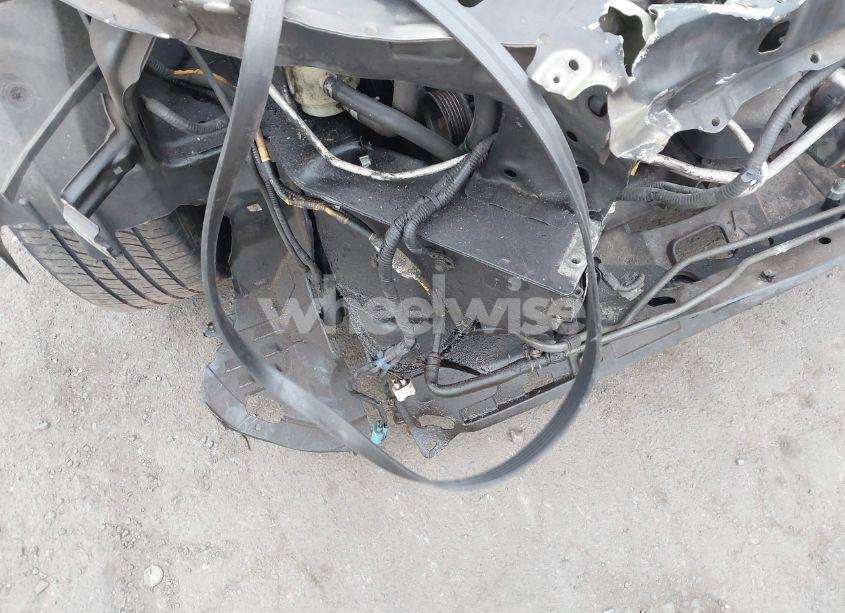 Photo 6 of 2005 Honda Accord 3.0 EX (VIN 1HGCM82675A014742)