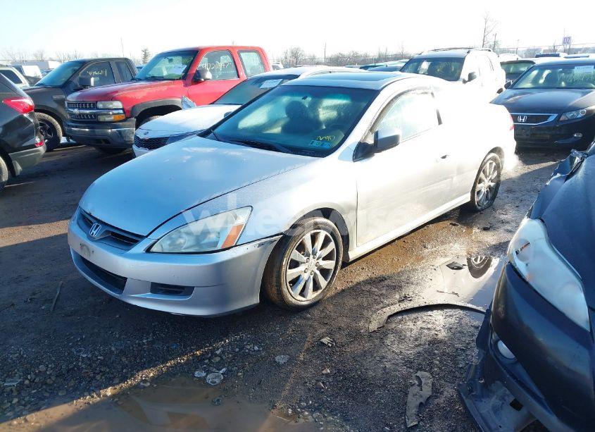 Photo 2 of 2006 Honda Accord 3.0 EX (VIN 1HGCM82676A013317)