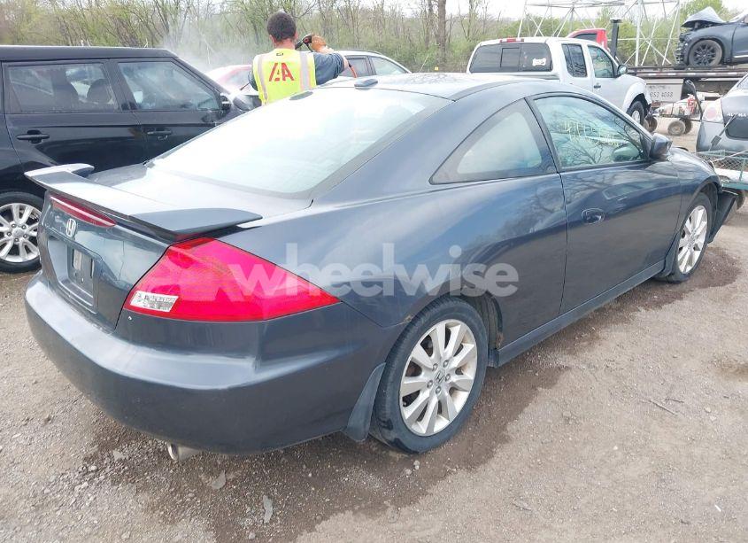 Photo 4 of 2007 Honda Accord 3.0 EX (VIN 1HGCM82677A001427)