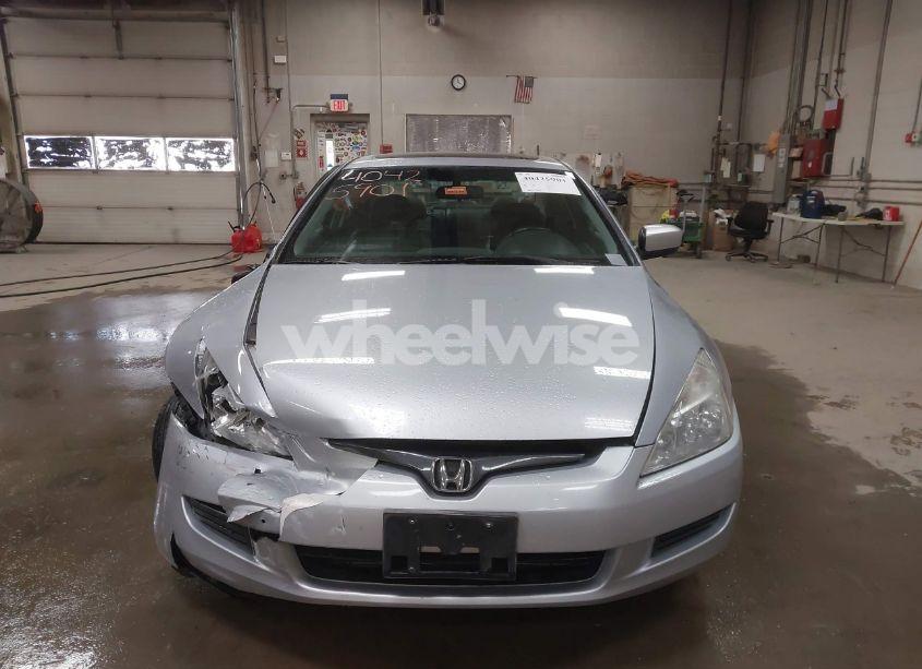 Photo 13 of 2005 Honda Accord 3.0 EX (VIN 1HGCM82695A000566)