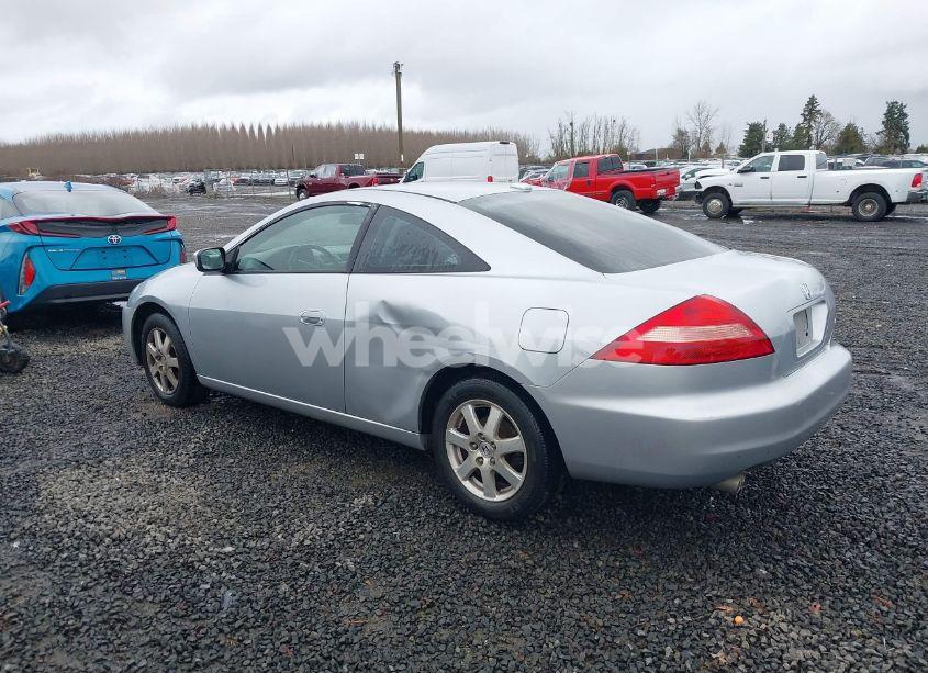 Photo 3 of 2005 Honda Accord 3.0 EX (VIN 1HGCM82695A007615)