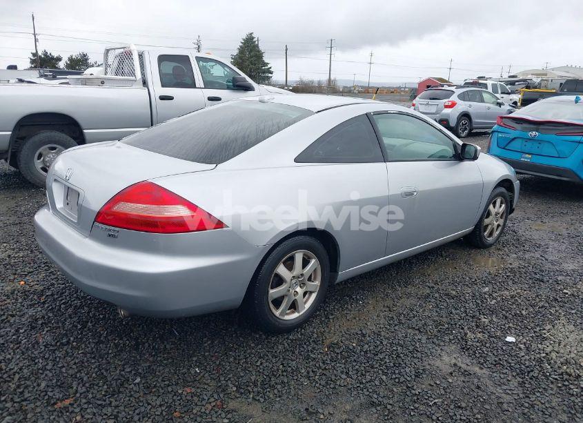 Photo 4 of 2005 Honda Accord 3.0 EX (VIN 1HGCM82695A007615)