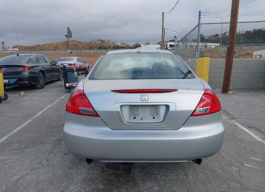 Photo 17 of 2006 Honda Accord 3.0 EX (VIN 1HGCM82696A004148)