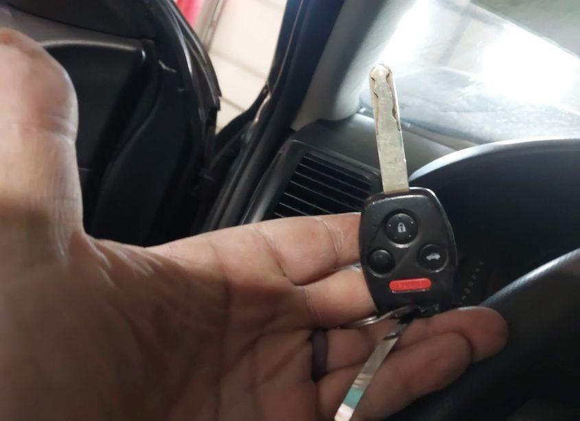 Photo 11 of 2005 Honda Accord 3.0 EX (VIN 1HGCM82715A009691)