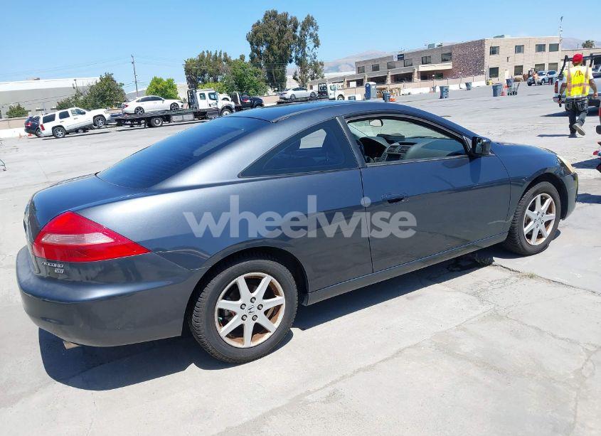 Photo 4 of 2003 Honda Accord 3.0 EX (VIN 1HGCM82733A032869)