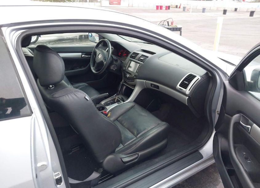 Photo 5 of 2003 Honda Accord 3.0 EX (VIN 1HGCM82733A036128)