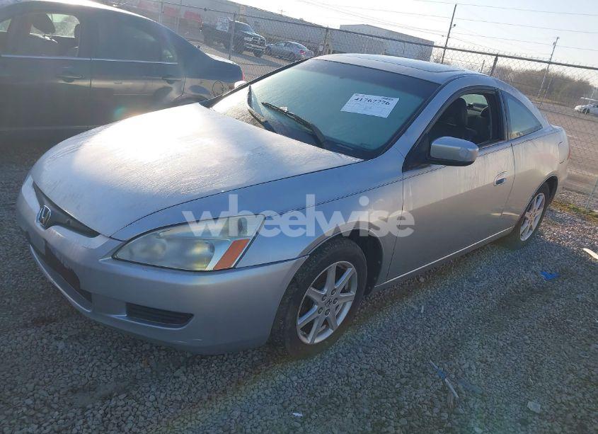 Photo 2 of 2003 Honda Accord 3.0 EX (VIN 1HGCM82743A006930)