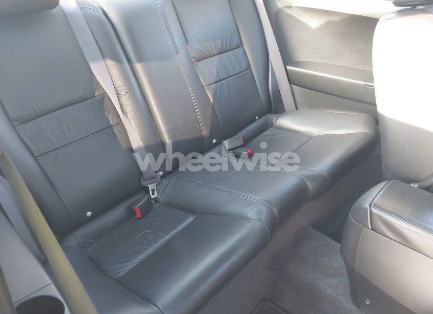 Photo 8 of 2003 Honda Accord 3.0 EX (VIN 1HGCM82743A006930)