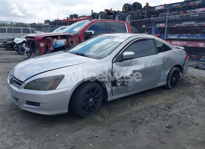 Photo 2 of 2006 Honda Accord 3.0 EX (VIN 1HGCM82756A000025)