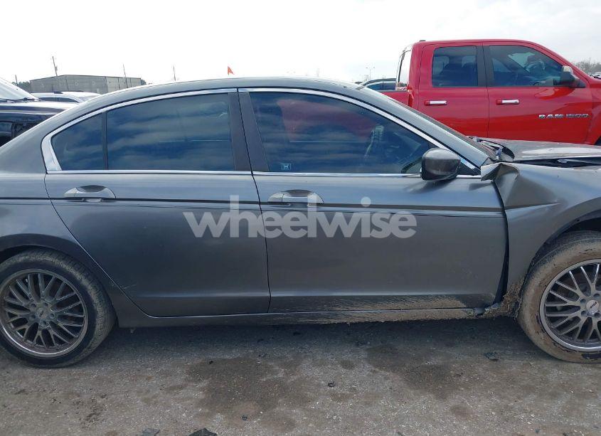 Photo 13 of 2009 Honda Accord 2.4 LX (VIN 1HGCP25339A161622)
