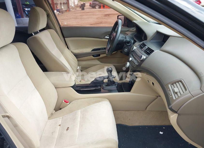 Photo 5 of 2009 Honda Accord 2.4 LX-P (VIN 1HGCP25429A036068)