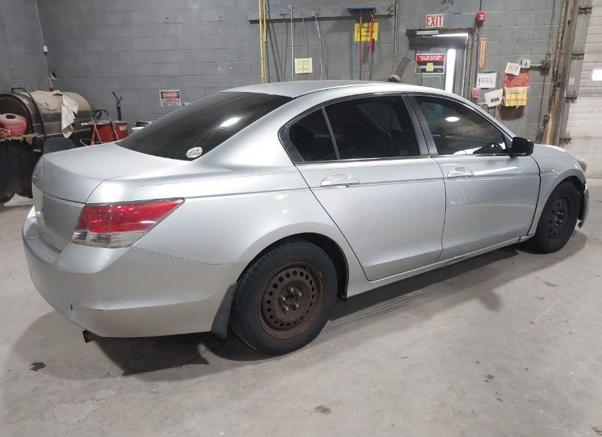 Photo 4 of 2008 Honda Accord 2.4 LX (VIN 1HGCP26308A026899)