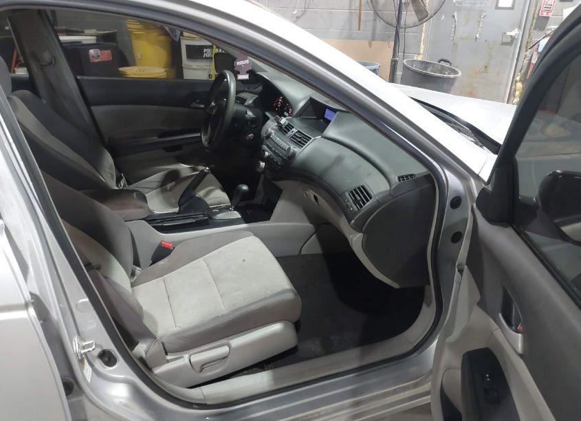 Photo 5 of 2008 Honda Accord 2.4 LX (VIN 1HGCP26308A026899)