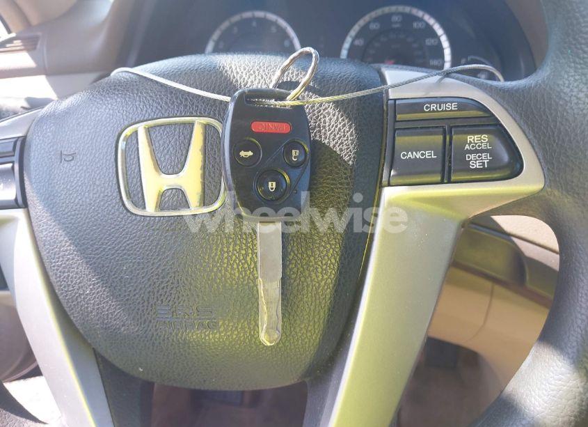 Photo 11 of 2008 Honda Accord 2.4 LX (VIN 1HGCP26308A084592)