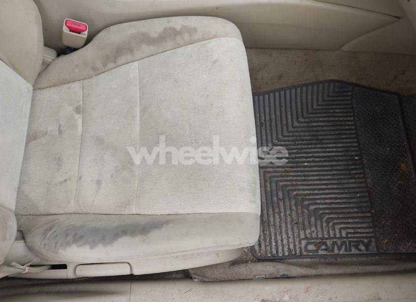 Photo 5 of 2009 Honda Accord 2.4 LX (VIN 1HGCP26309A005360)