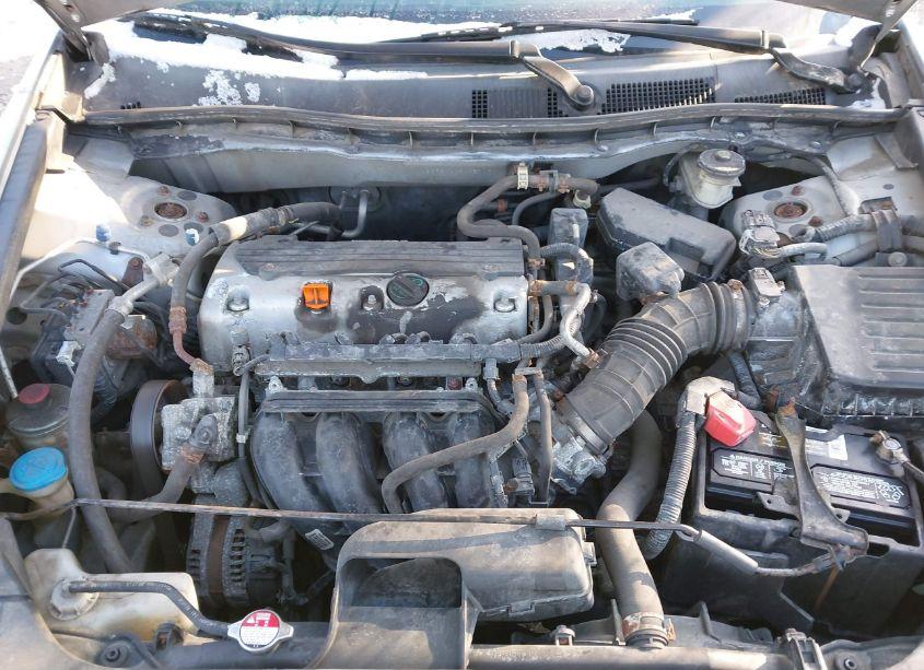 Photo 10 of 2009 Honda Accord 2.4 LX (VIN 1HGCP26309A057197)