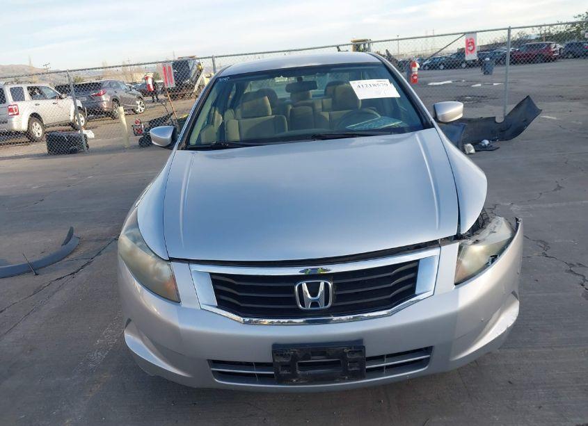 Photo 12 of 2009 Honda Accord 2.4 LX (VIN 1HGCP26309A075246)