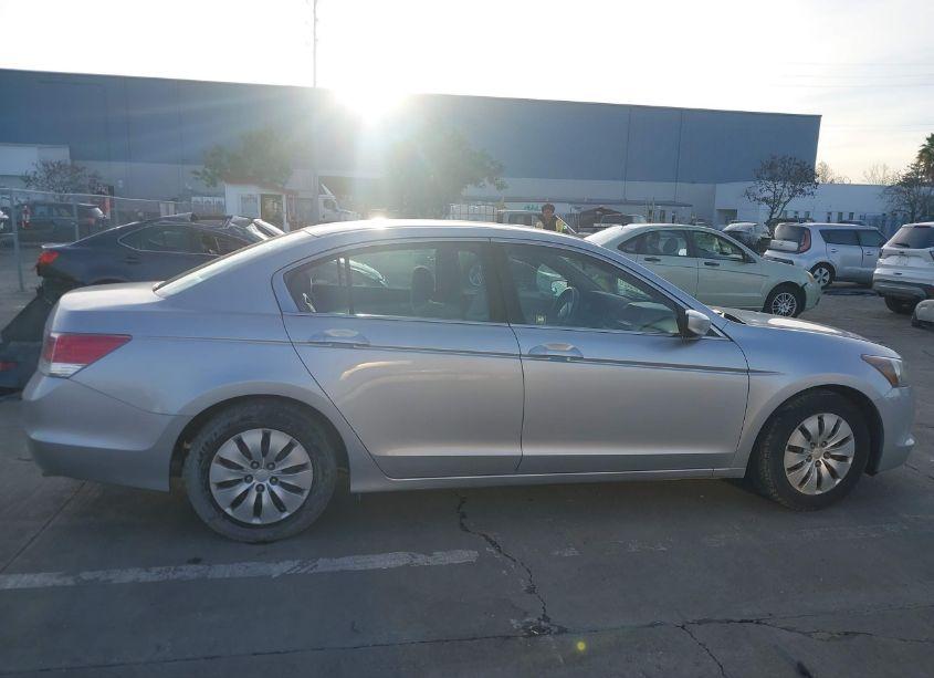 Photo 13 of 2009 Honda Accord 2.4 LX (VIN 1HGCP26309A075246)